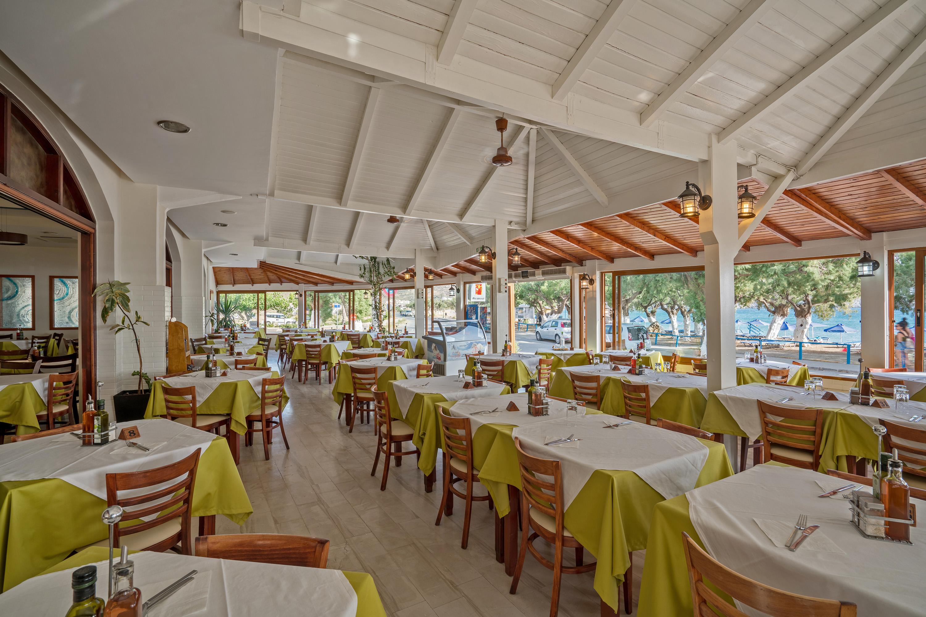Alianthos Beach Hotel Плакіас Екстер'єр фото