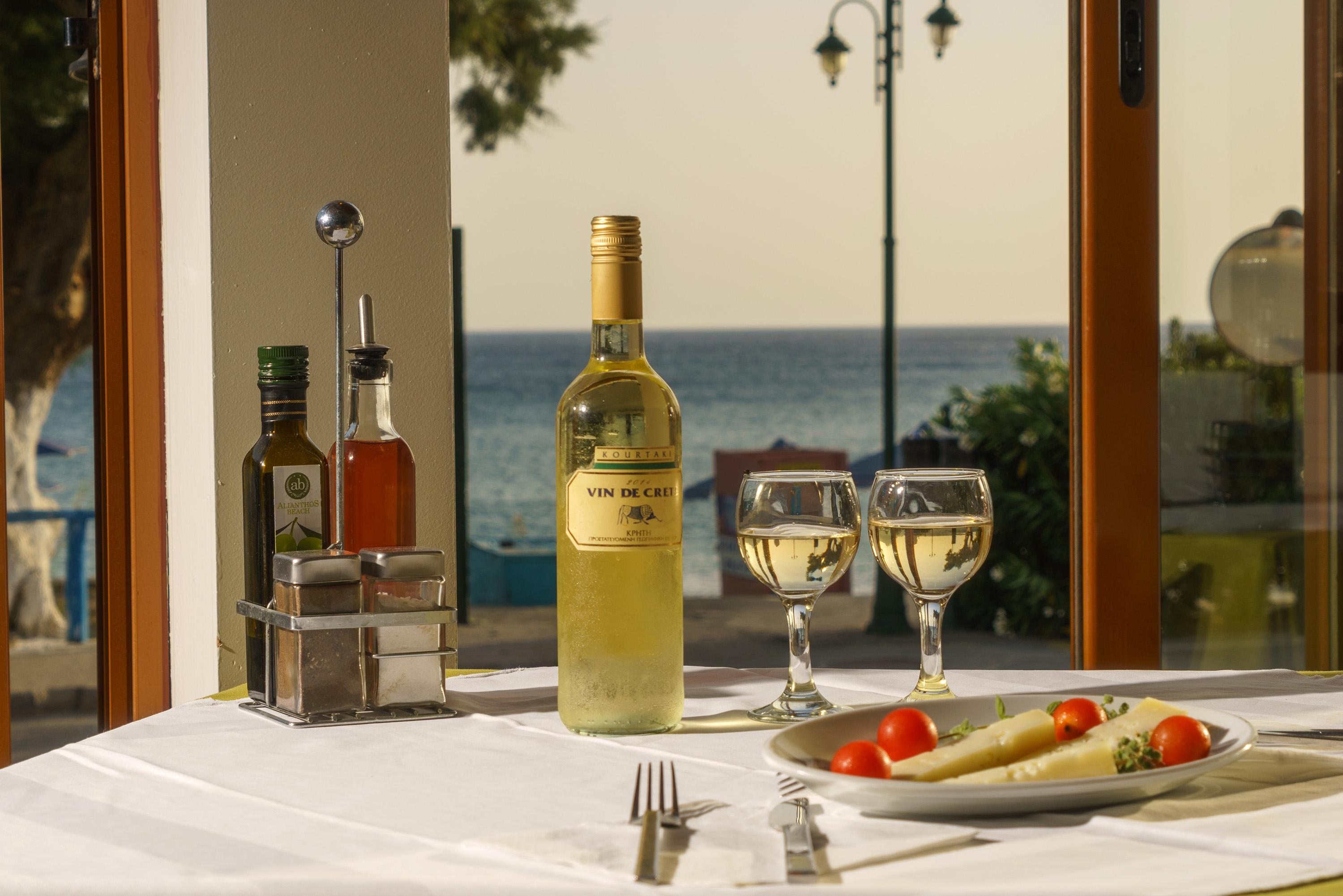 Alianthos Beach Hotel Плакіас Екстер'єр фото
