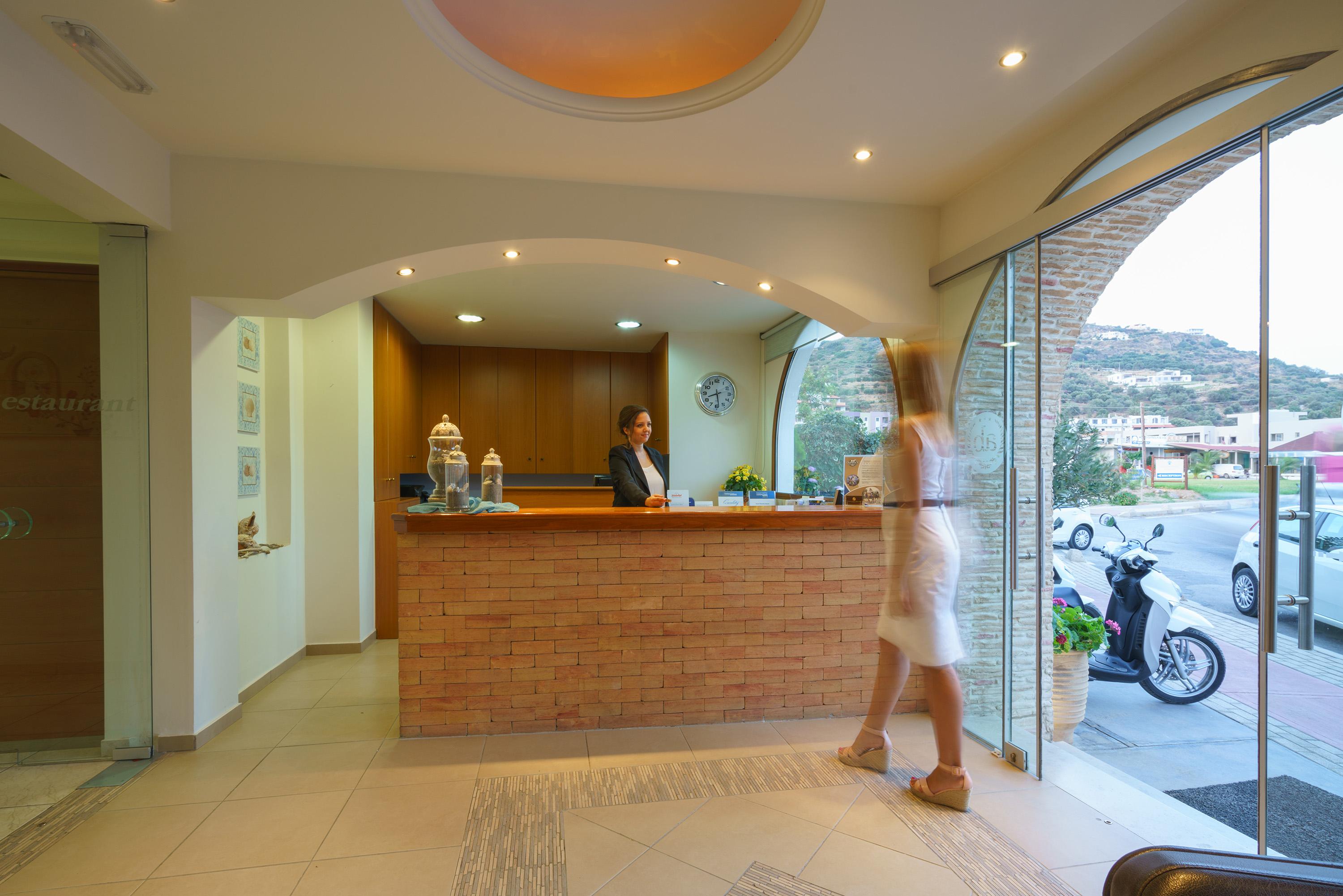 Alianthos Beach Hotel Плакіас Екстер'єр фото
