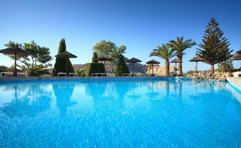 Alianthos Beach Hotel Плакіас Екстер'єр фото